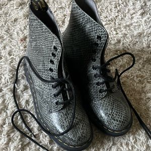 Doc Martens 1460 Pascal Snake Boot